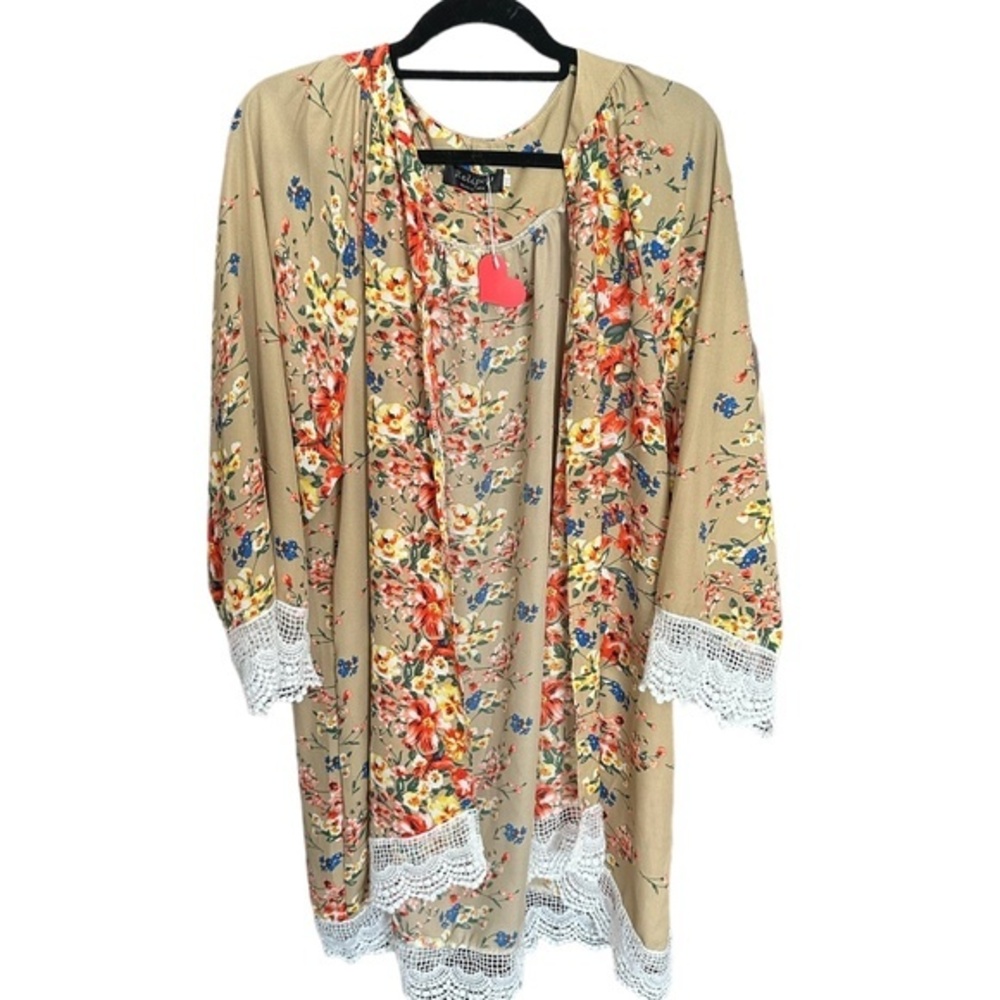 Relipop Kimono floral Wrap with lace